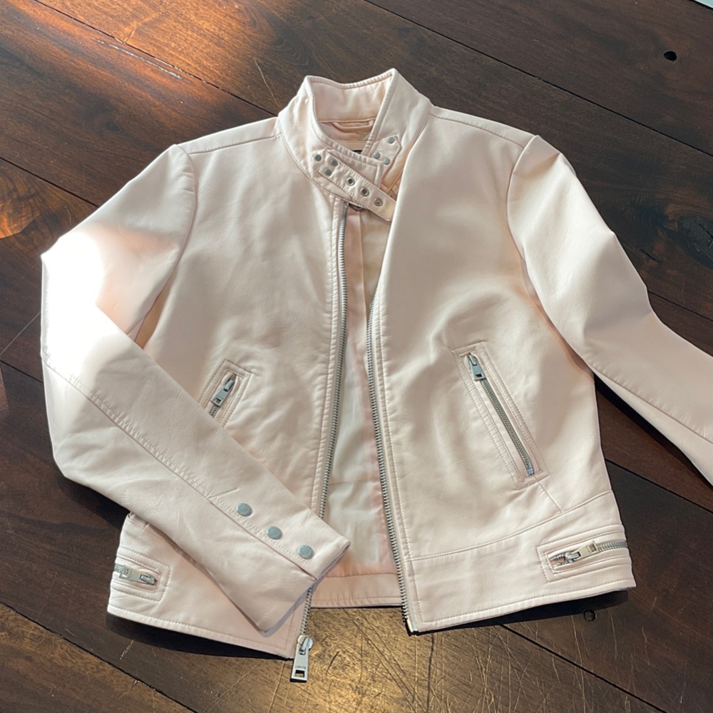 Stylish Creamy Pink Jacket